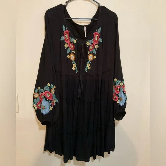 Free People
Spell on You Embroidered Peasant Dress - Picture 2 of 7